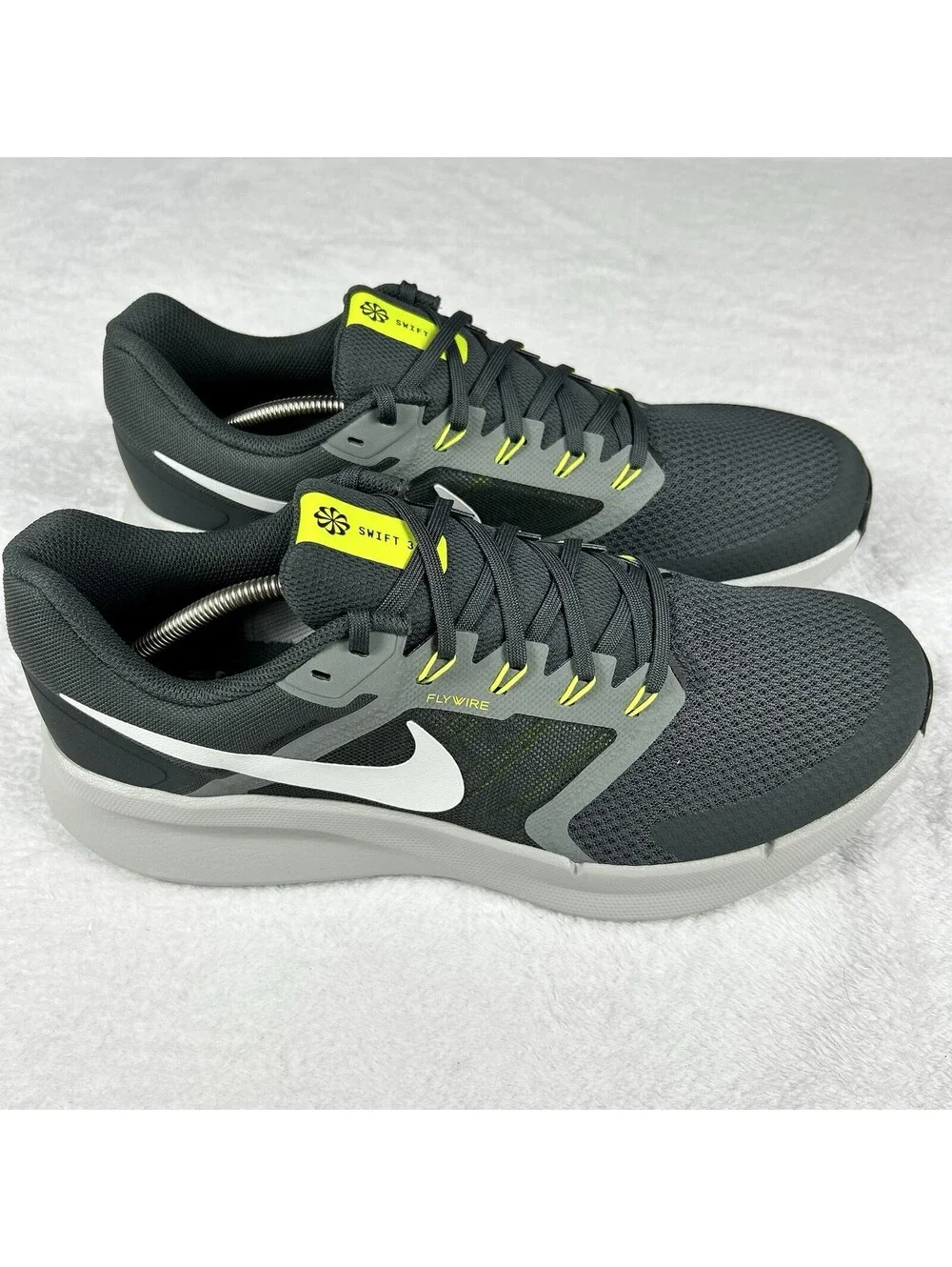 Nike Run Swift 3 Men's Running Shoes Size 13 Grey White DR2695-014 Walking Shoes